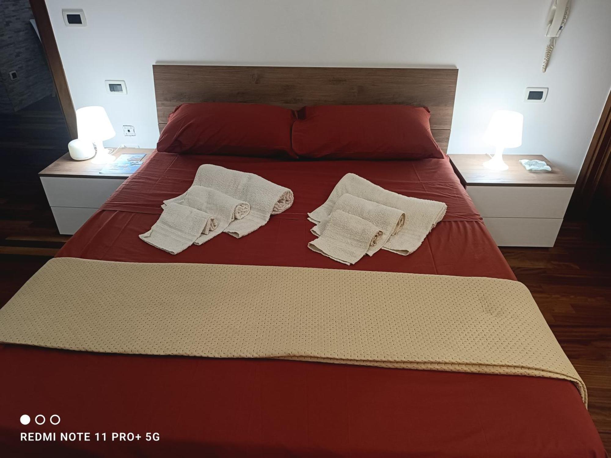 Principe Michelangelo Apartment Bari Ngoại thất bức ảnh